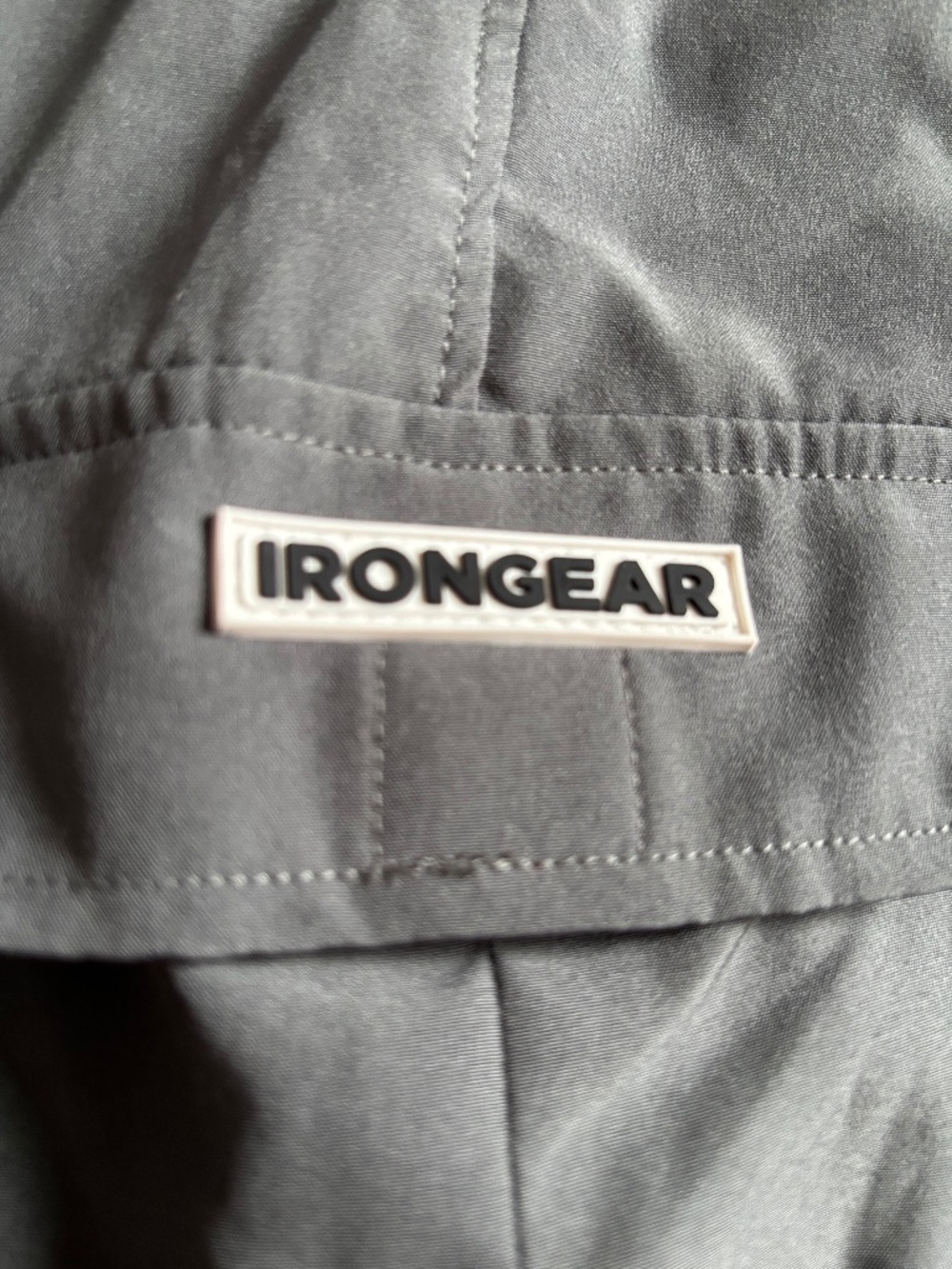 Irongear Cargo Joggers (Medium) - Dark Gray